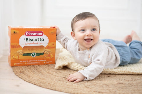 Biscotti durante lo svezzamento: quanti e quando iniziare a darli al neonato