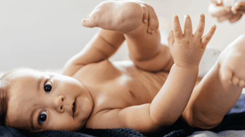 Come riconoscere e cosa dare per la diarrea nei bambini e neonati